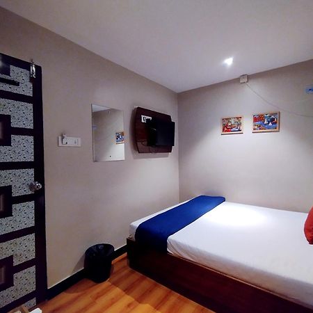 Hotel Aspen Bombaj Zewnętrze zdjęcie